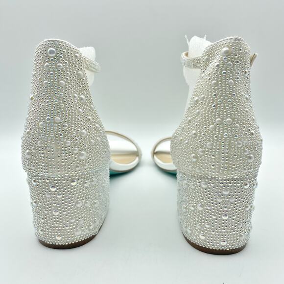 Betsey Johnson Womens Mari Heeled Sandal US 6.5 EU 37 White Rhinestone NIB - Picture 10 of 13